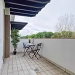 Relax In A With Pool * Бібіоне