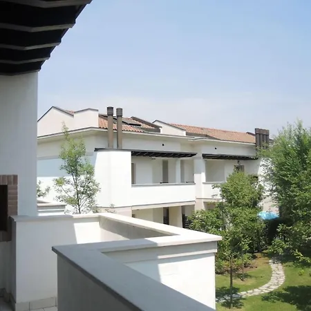 Relax In A With Pool *