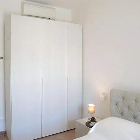 Relax In A With Pool *