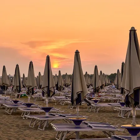 Relax In A With Pool Apartmán Bibione
